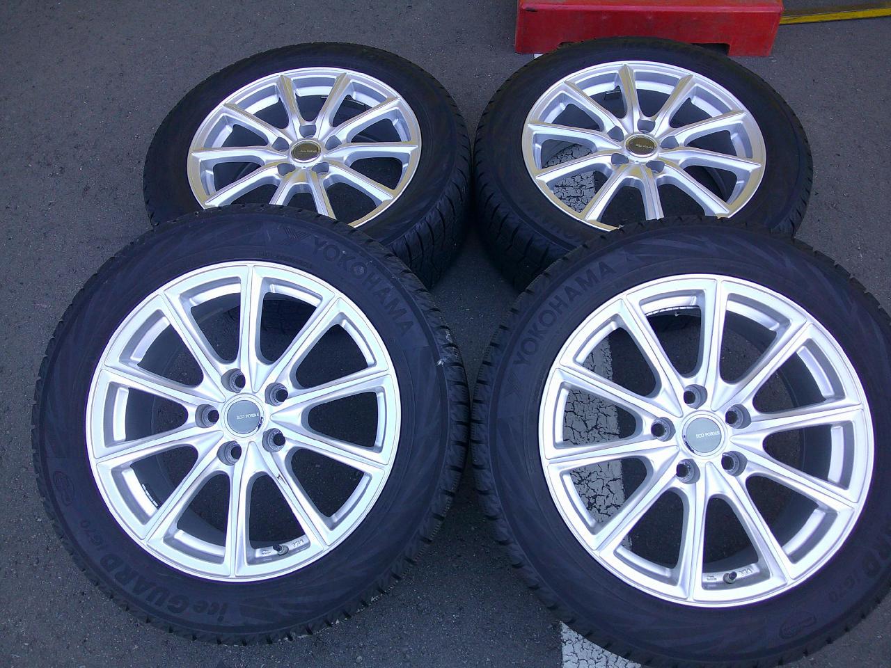 YOKOHAMA iceGUARD iG70 + BRIDGESTONE ECO FORME SE-15