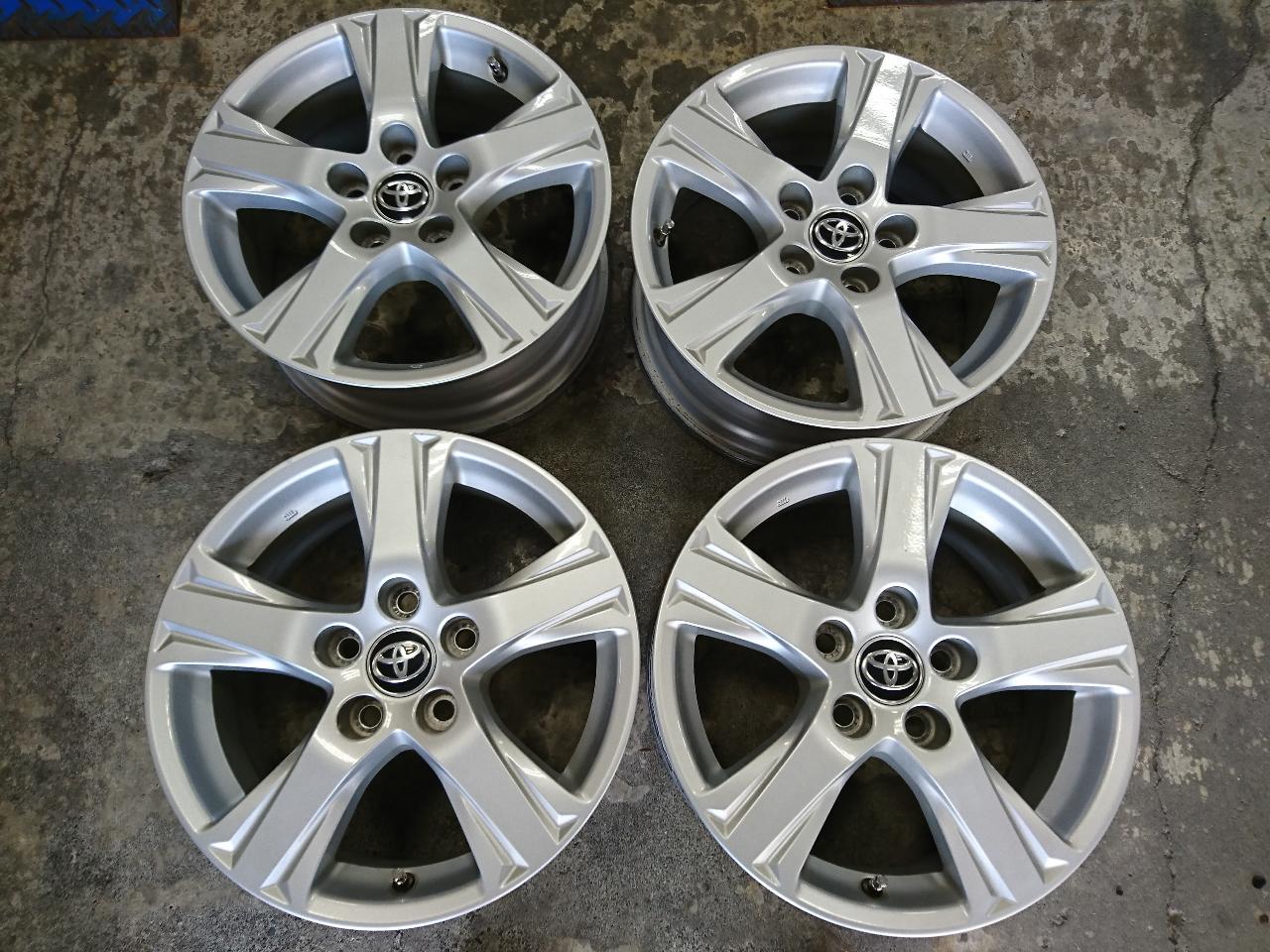Toyota 30 series Alphard original wheel
