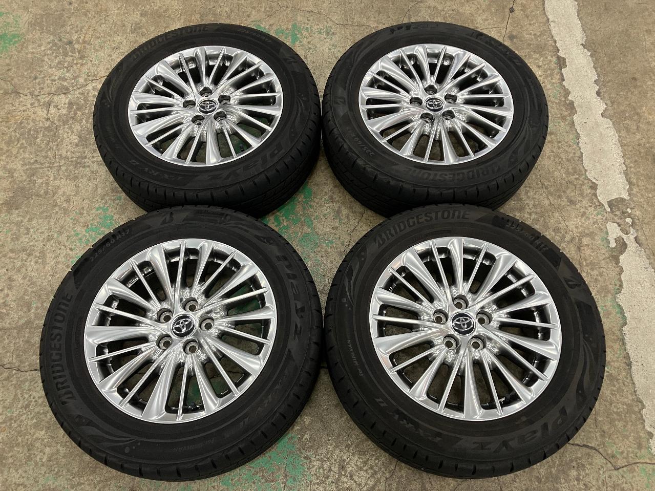 Toyota VELLFIRE Late version Original wheel + BRIDGESTONE Playz PX-RVⅡ