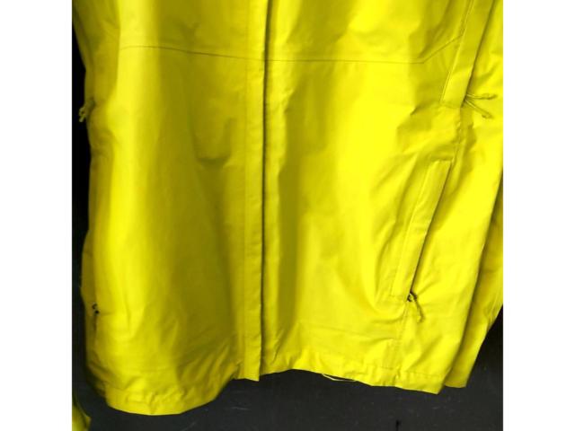 サイズS PATAGONIA ナイロンジャケット イエロー