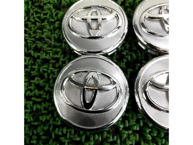 TOYOTA
Original wheel cap