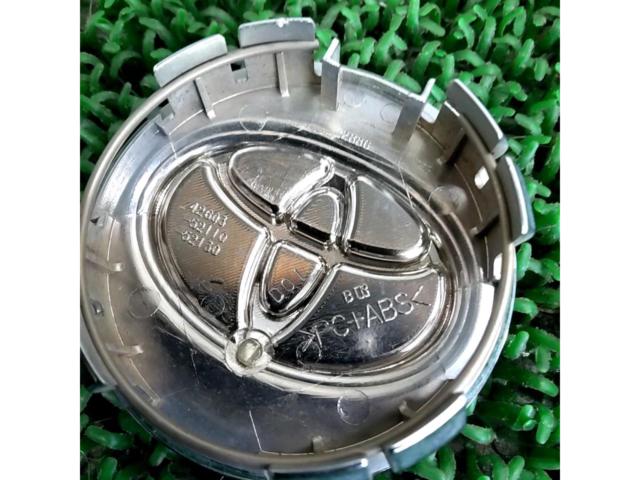 TOYOTA
Original wheel cap