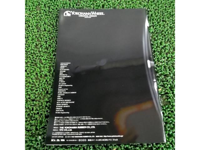 YOKOHAMA
Wheel Catalog
2011