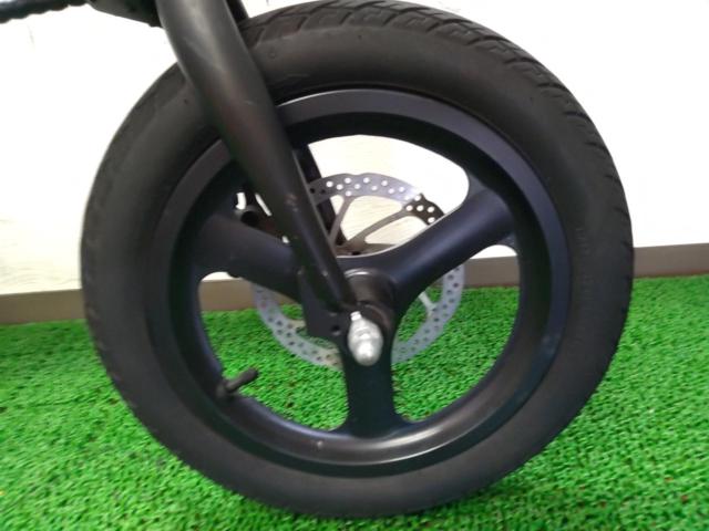 HOLDON Q1 14インチ シングルギア 電動アシスト自転車 ホワイト ※後輪パンク・ライト配線切れのためわけあり