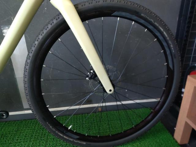 SCOTT SPEEDSTER GRAVEL30 2022年モデル 400系GRX組 700c 2×10s アルミグラベルロードバイク ベージュ サイズ:S 適正身長:165-175cm