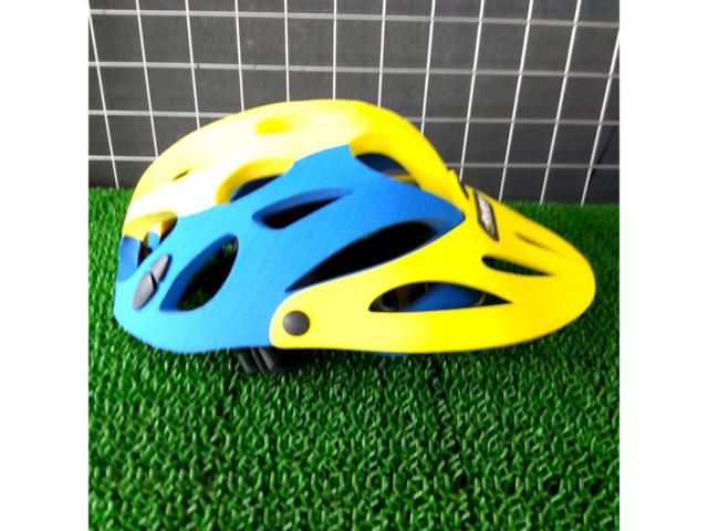 わけあり サイズ不明 RUDYPROJECT モデル不明 ヘルメット イエローxブルー 認定マーク無し