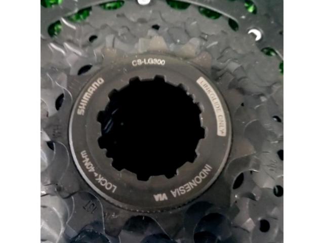 9s/46-11 SHIMANO CS-LG300 スプロケット