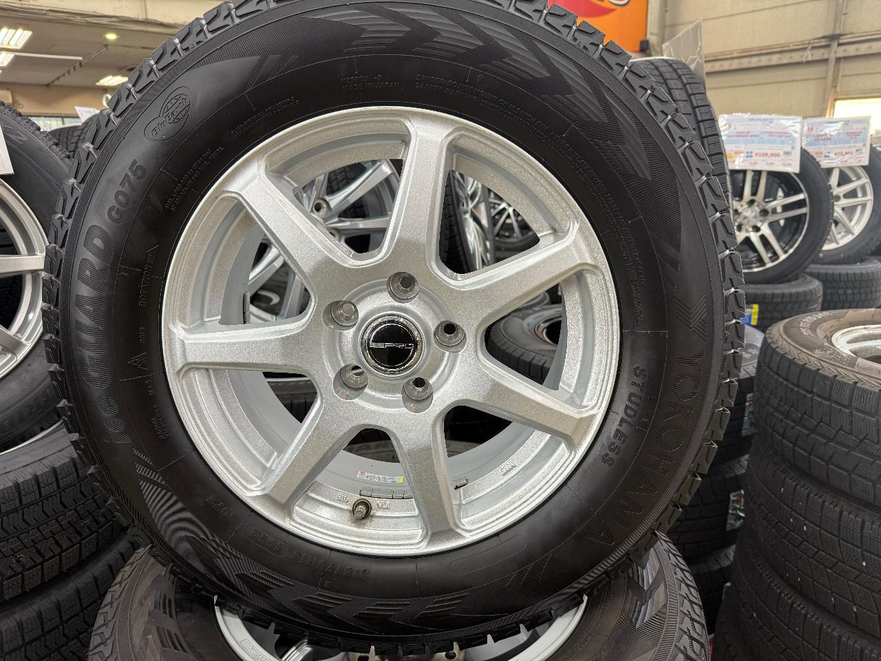 DUNLOP PRD + YOKOHAMA iceGUARD G075