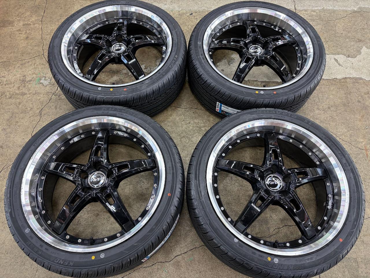 New tires included YoshimiEmon K-Force D-15 + KENDA KR32