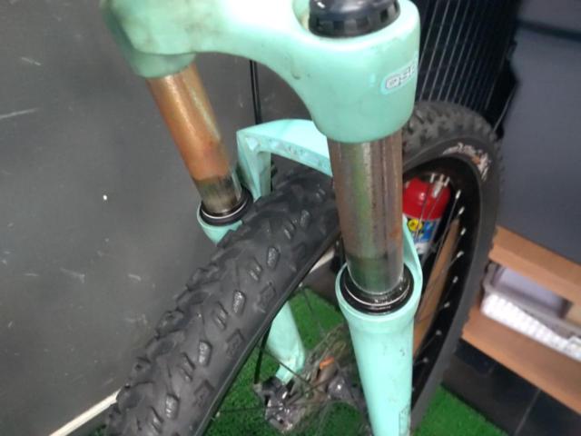 【わけあり現状販売】BIANCHI KUMA 27.3 2018年頃 27.5インチ 3x8s アルミMTB チェレステ サイズ:43cm  ※要メンテナンス