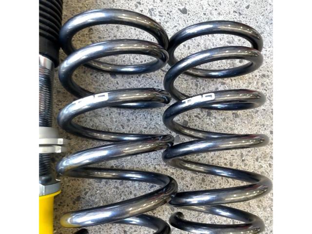 TRD
Rear shock absorber
48530-ZN600
Left and right set for 86/ZN6
