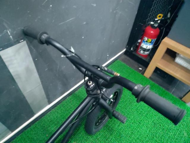 ※ブレーキ逆組・前後タイヤ劣化・錆多数のためわけあり TNB 14インチ キッズBMX ブラック