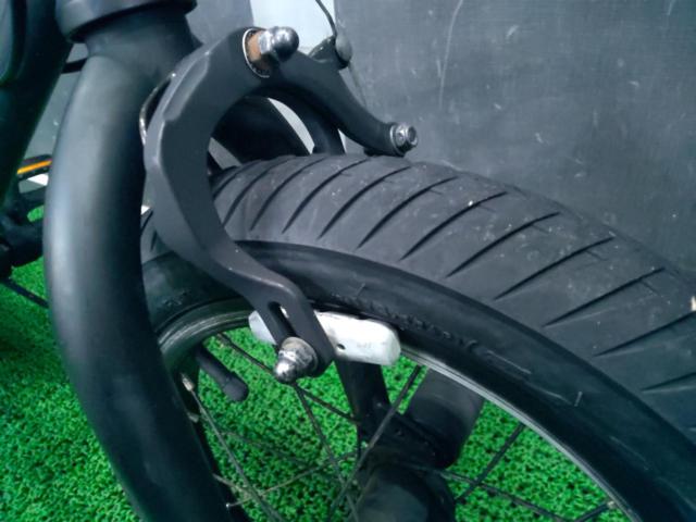 ※ブレーキ逆組・前後タイヤ劣化・錆多数のためわけあり TNB 14インチ キッズBMX ブラック