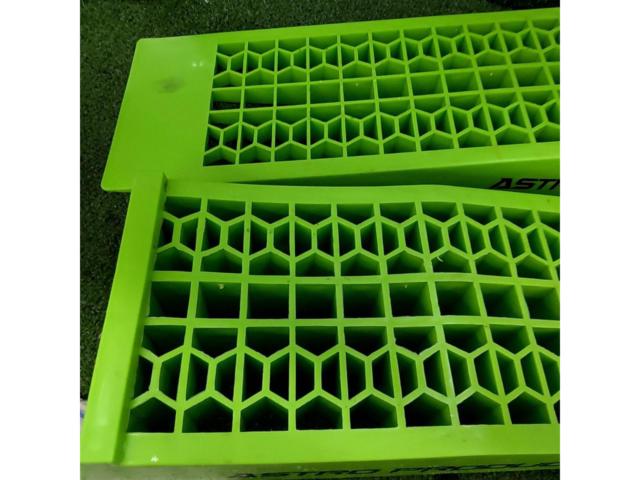 ASTRO PRODUCTS プラスチックラダーレール ライムグリーン