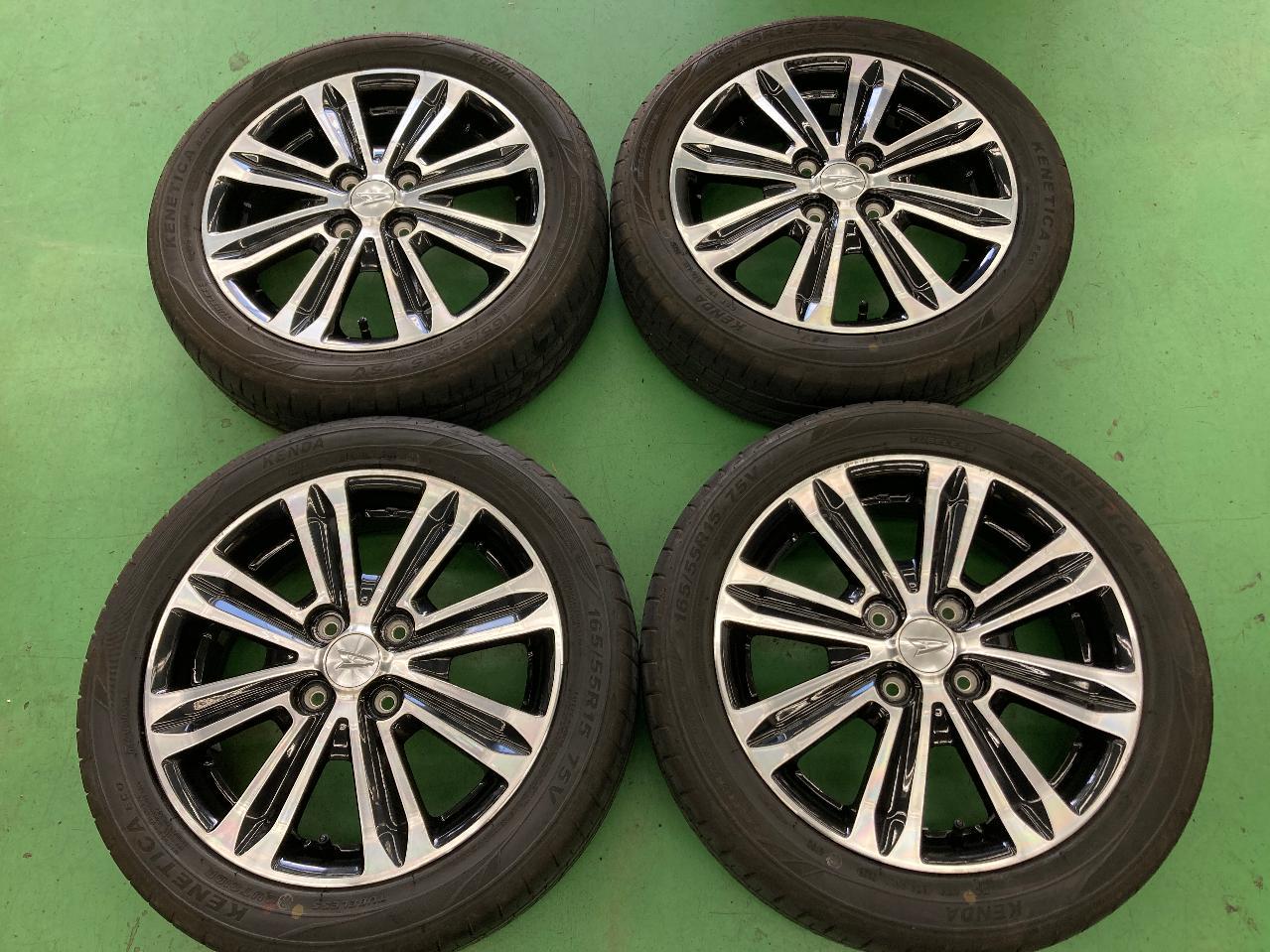 DAIHATSU LA600S / tanto custom original wheel + KENDA KR 203