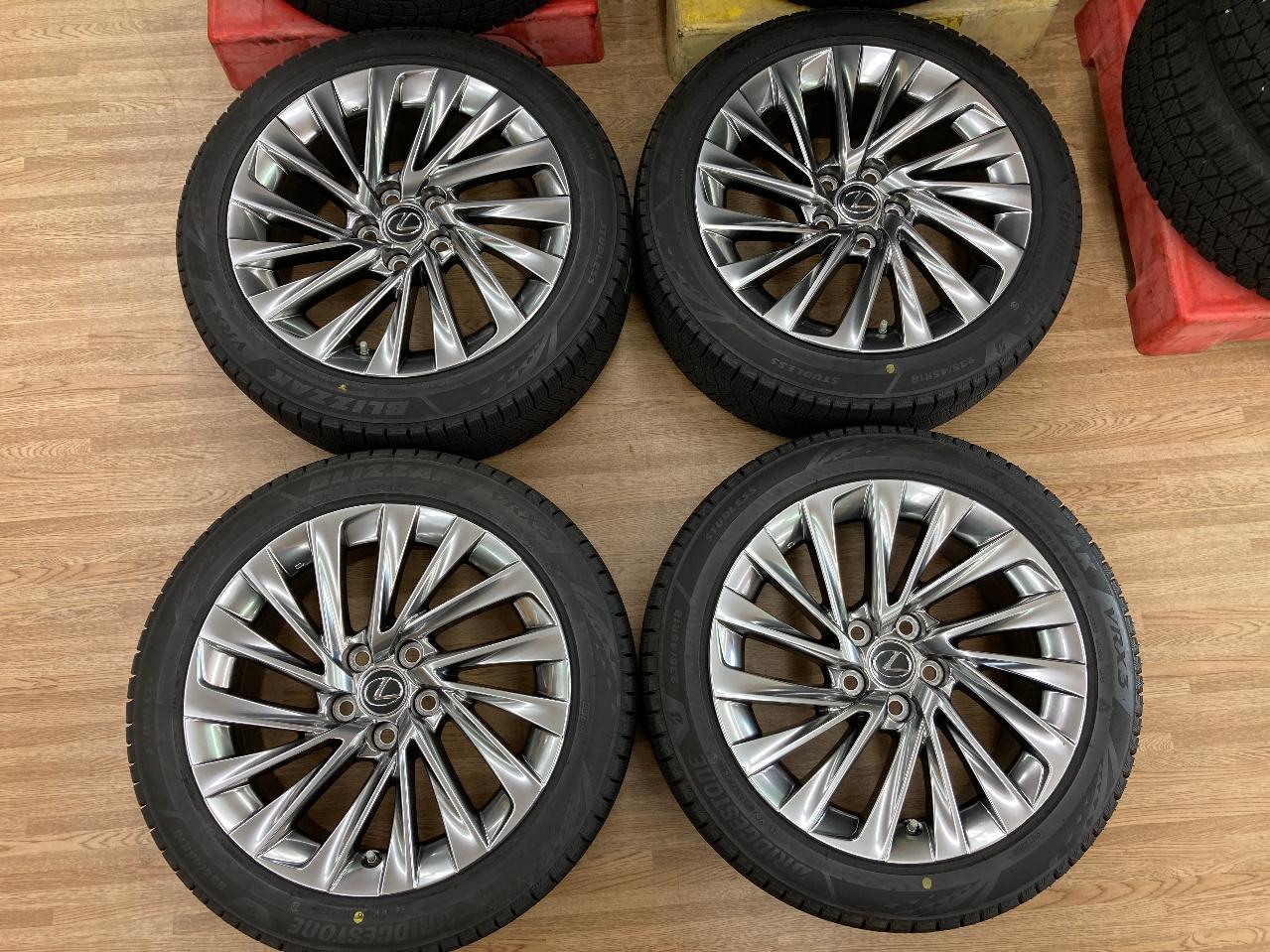 Genuine LEXUS parts ES 300 h Version L Original wheel + BRIDGESTONE BLIZZAK VRX3