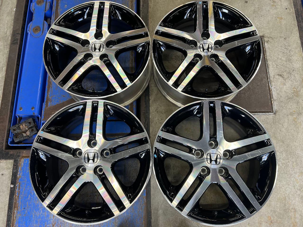 HONDA Odyssey/RC3 Absolute 20th Anniversary Package Genuine Wheels