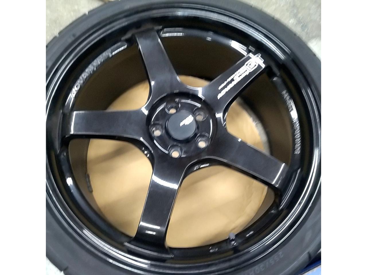 YOKOHAMA ADVAN Racing GT BEYOND