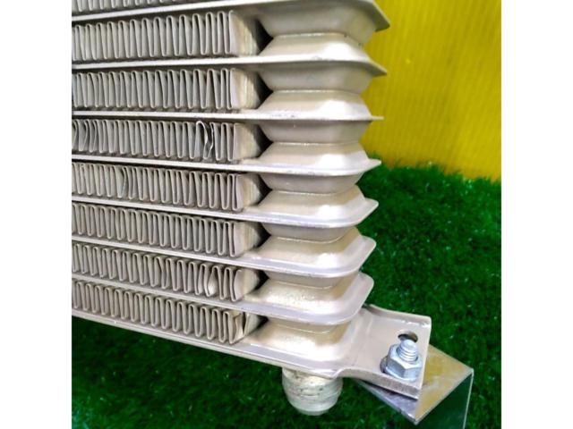 Unknown Manufacturer
12-stage oil cooler