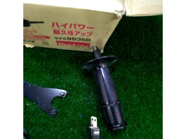 makita
9535B
Disc grinder