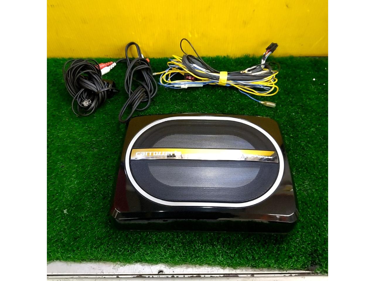 carrozzeria TS-WX110A 21cm×13cmパワードサブウーファー