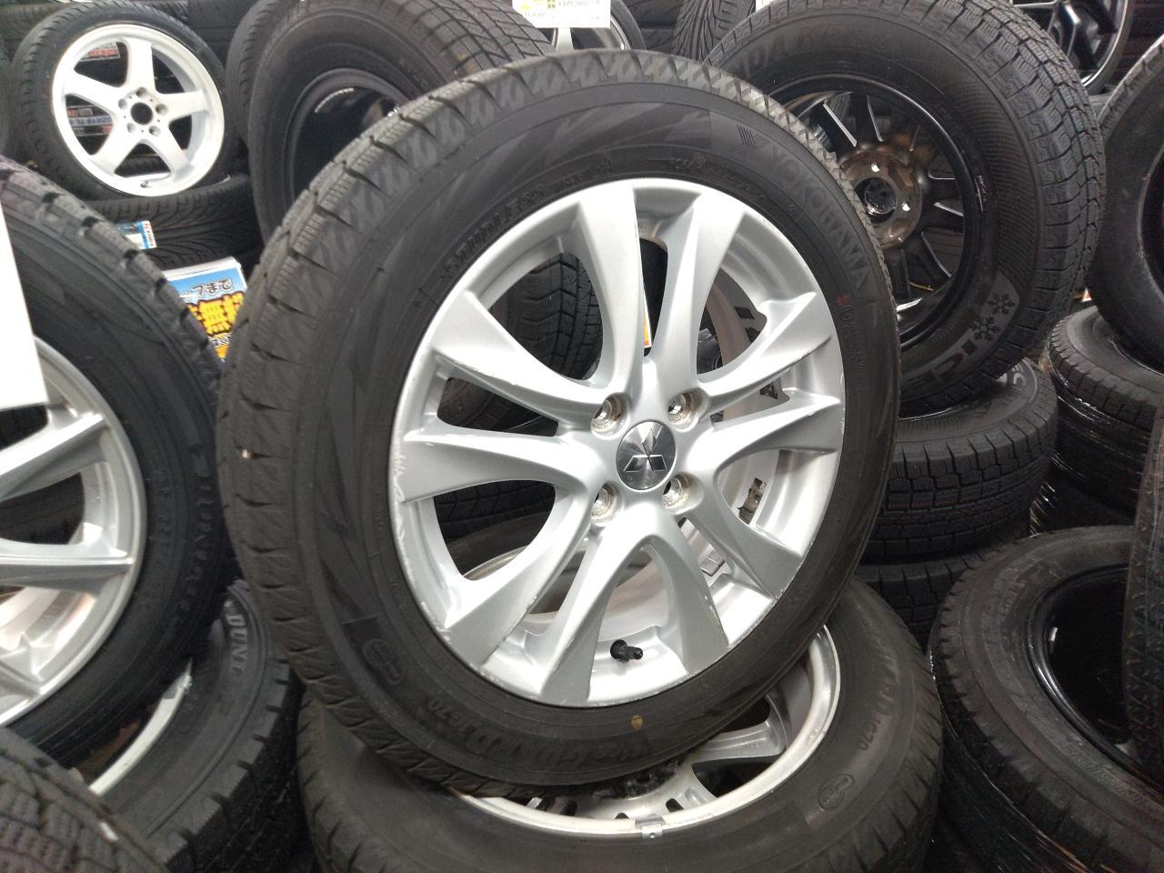 MITSUBISHI Delica D: 2 original wheel + YOKOHAMA iceGUARD iG60