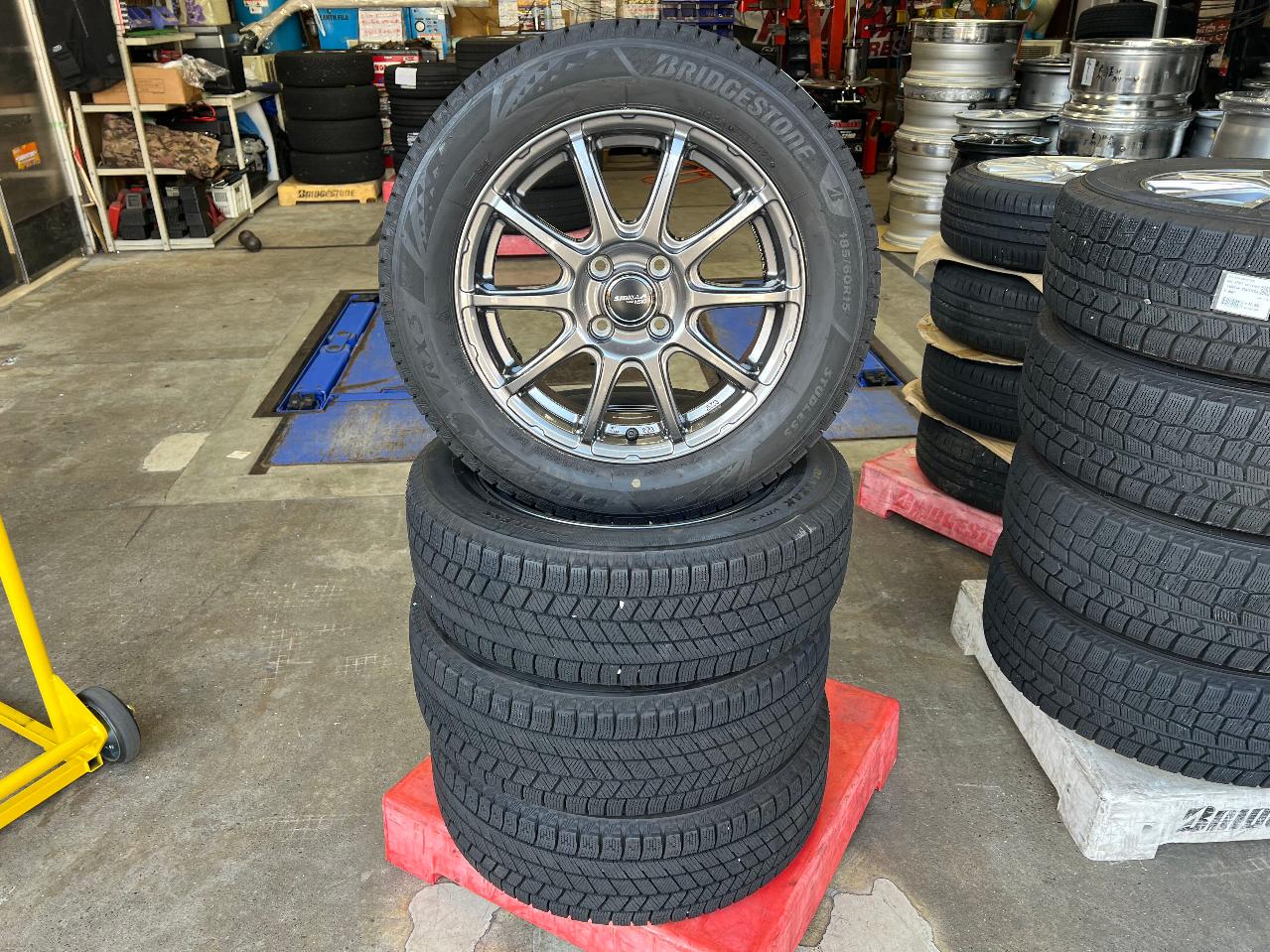 TOPY SIBILLA NEXT NS10 + BRIDGESTONE BLIZZAK VRX3