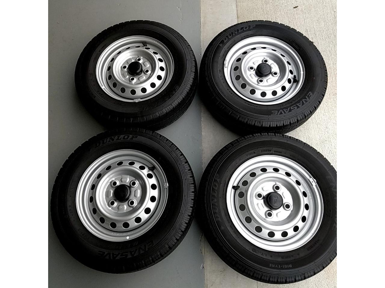 Genuine Daihatsu parts Hijet genuine steel + DUNLOP ENASAVE VAN01