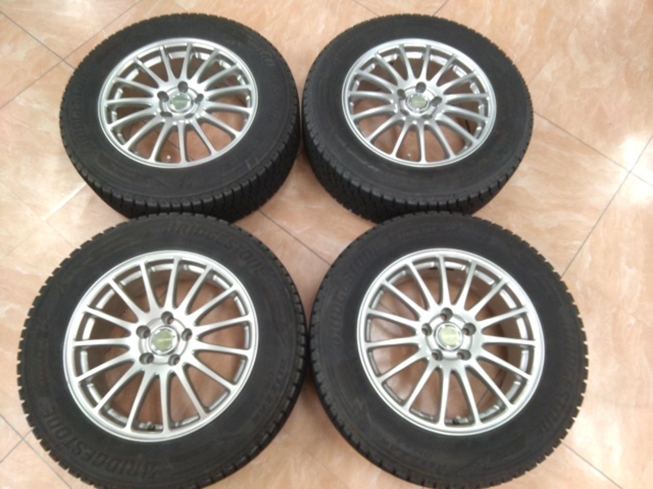 BRIDGESTONE ECO FORME SE-12 + BRIDGESTONE BLIZZAK DM-V3
