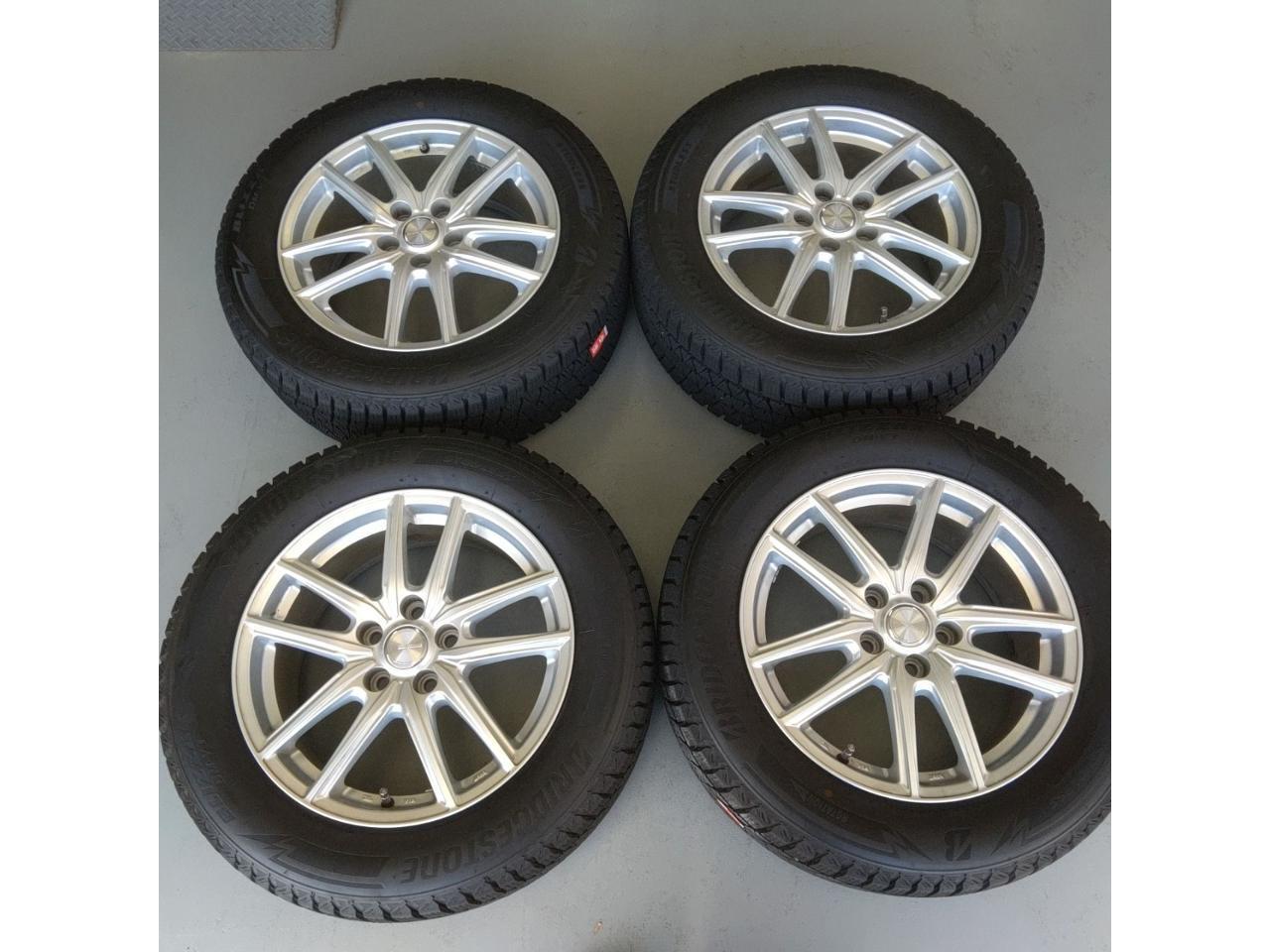BRIDGESTONE ECO FORME SE-20 + BRIDGESTONE BLIZZAK DM-V3