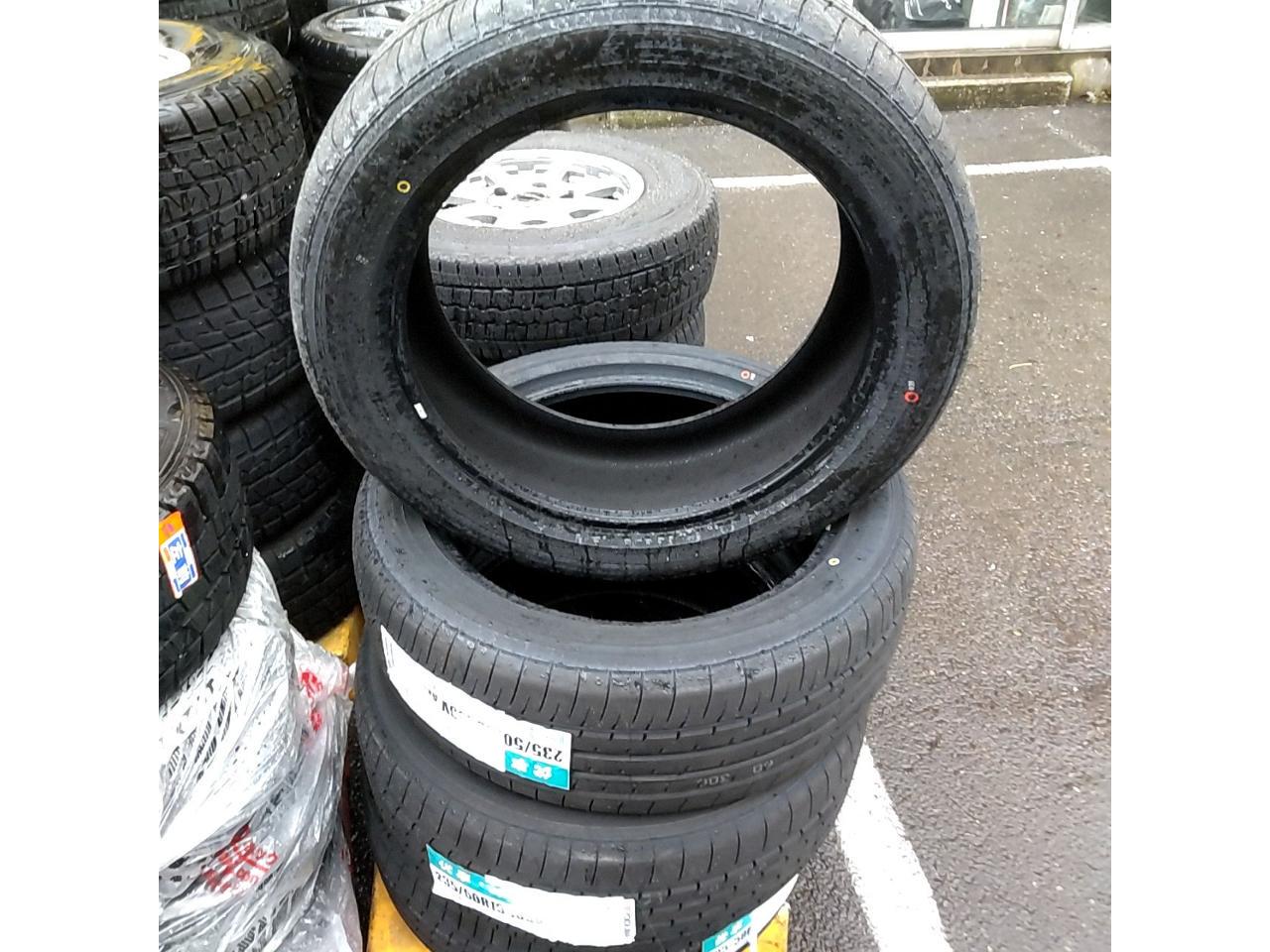 YOKOHAMA BluEarth-XT AE61