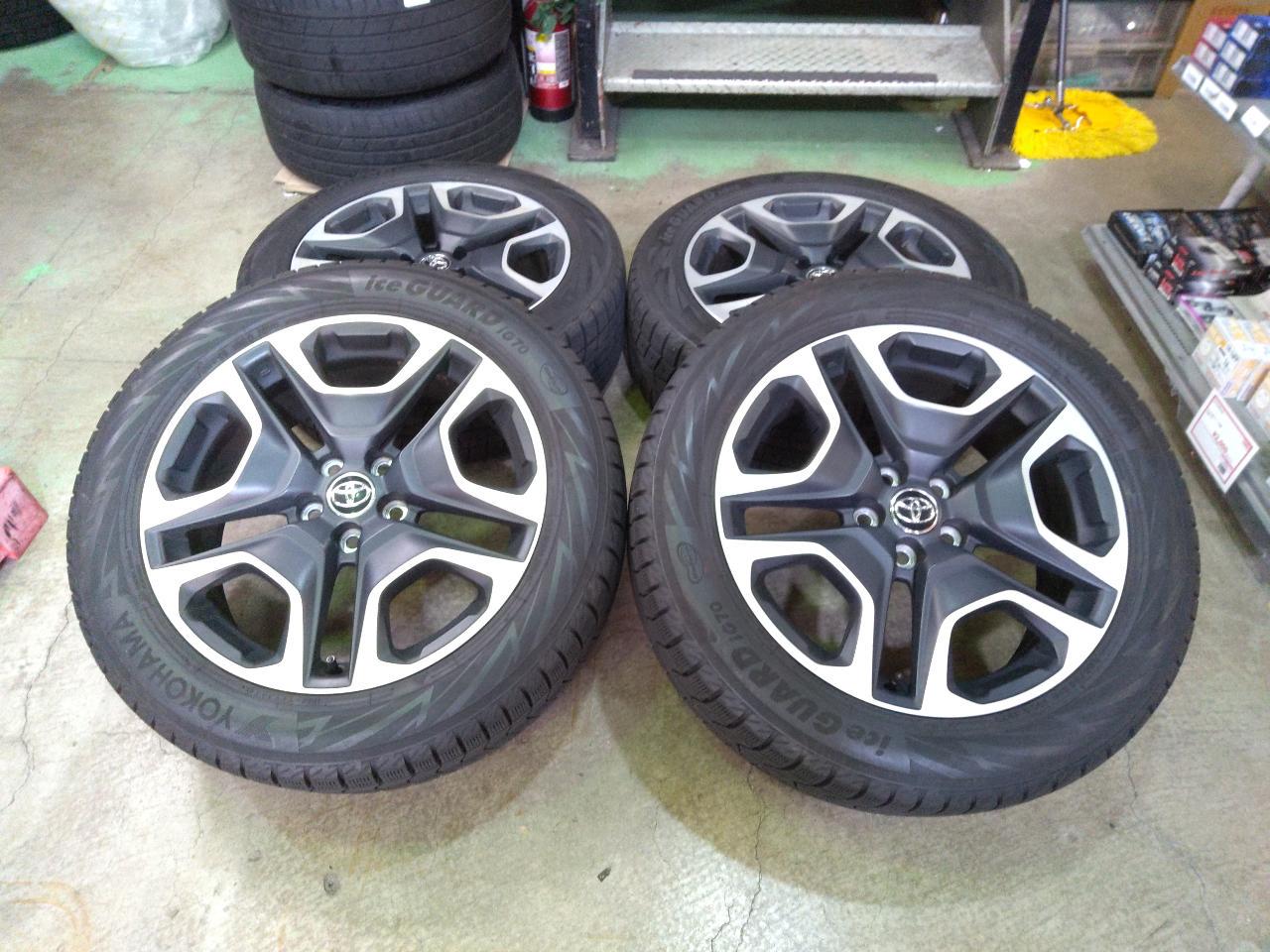 Toyota RAV4 Adventure original wheel + YOKOHAMA iceGUARD iG70