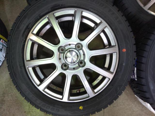 ★新品スタッドレスタイヤ付きセット!!!BIG WAY B-WIN スポークホイール+GOODYEAR(グッドイヤー) ICE NAVI 8 155/65R14 75Q +