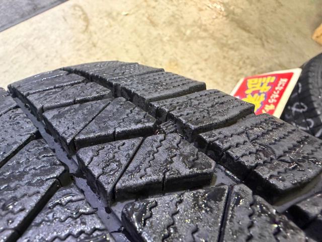 BRIDGESTONE(ブリヂストン) TOPRUN VR5 + BRIDGESTONE BLIZZAK VRX3
