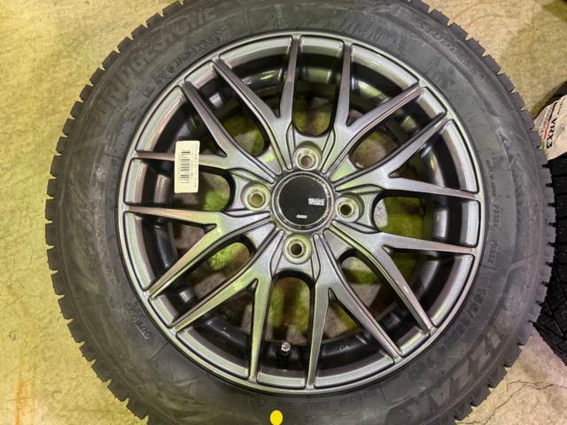 TREAD VENES FS01 + BRIDGESTONE(ブリヂストン) BLIZZAK VRX3