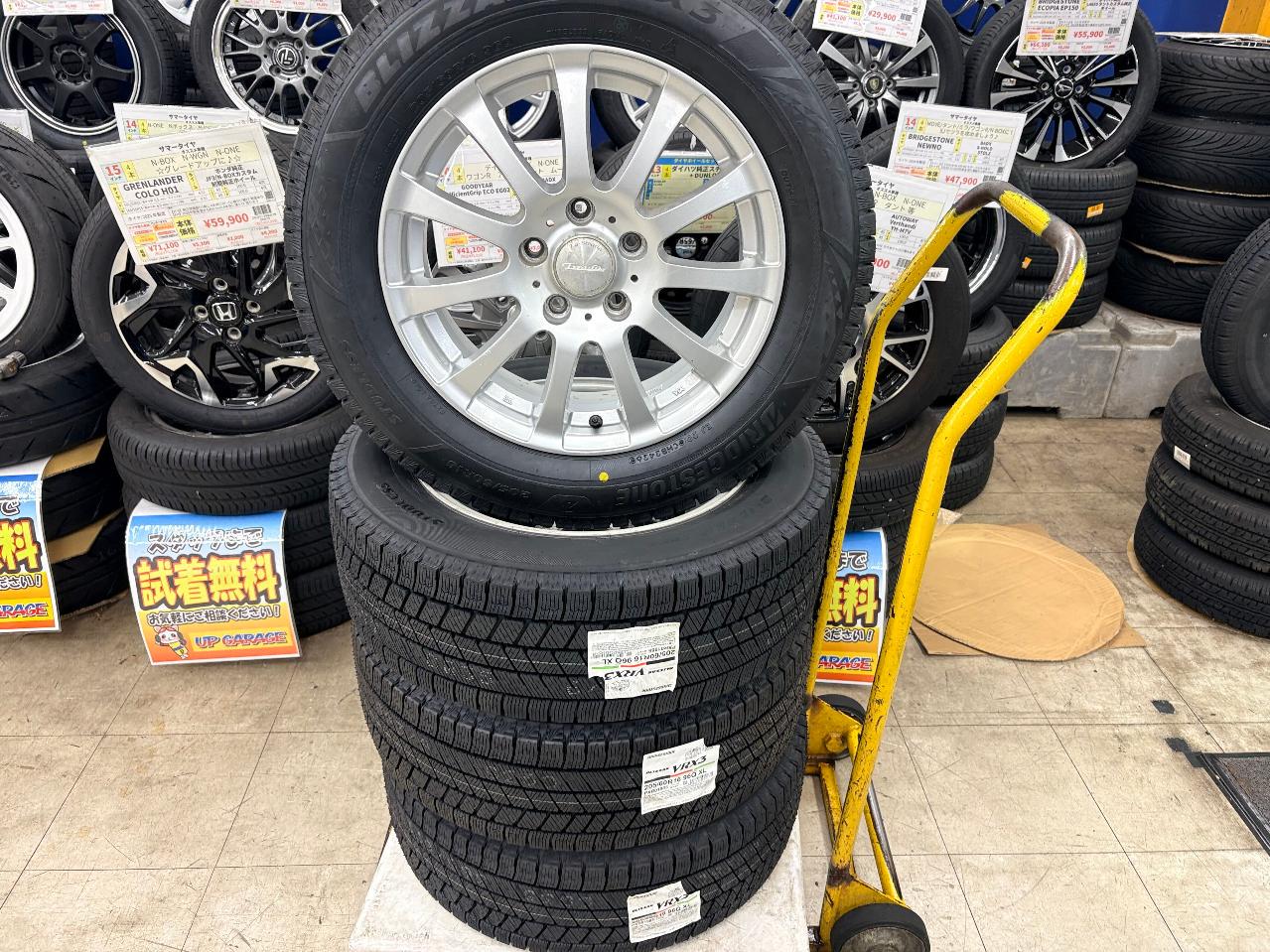 ABE with new tires SHOKAI LA STRADA TIRADO α + BRIDGESTONE BLIZZAK VRX3