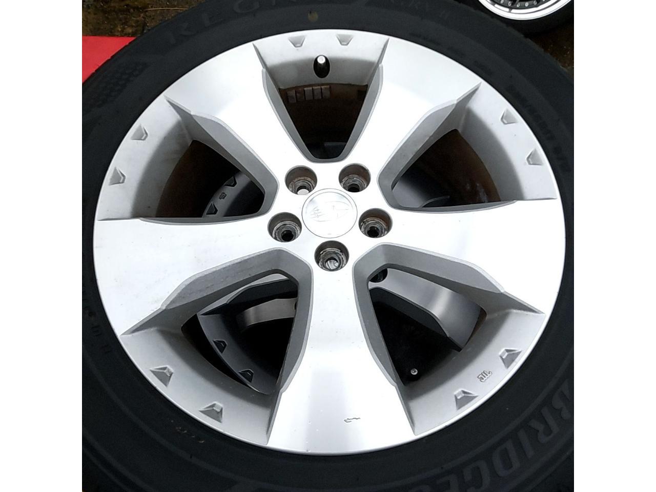 Subaru genuine Forrester Genuine aluminum wheels