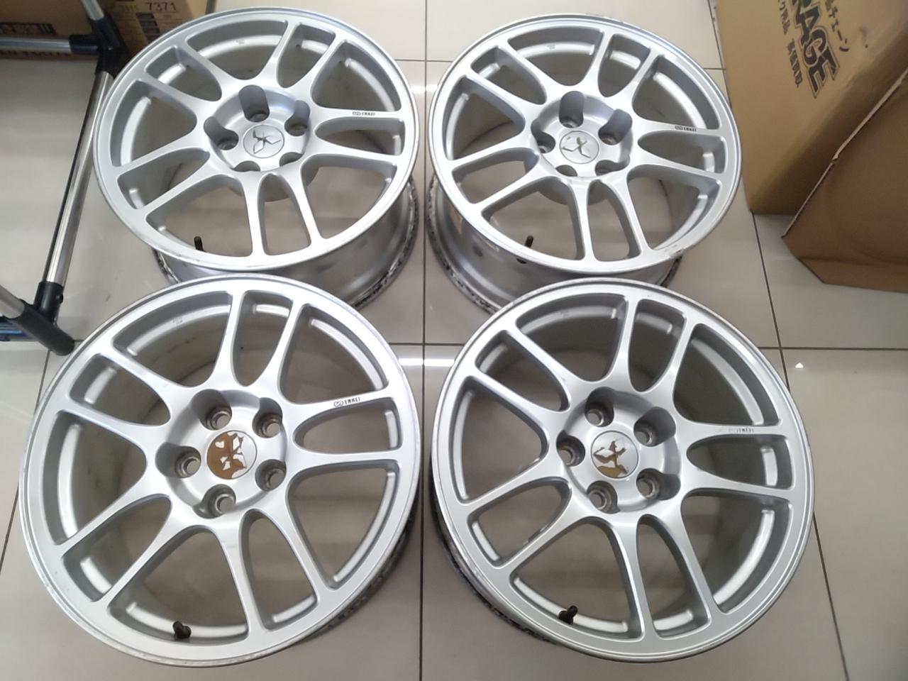 Mitsubishi genuine Lancer Evolution Ⅸ original wheel