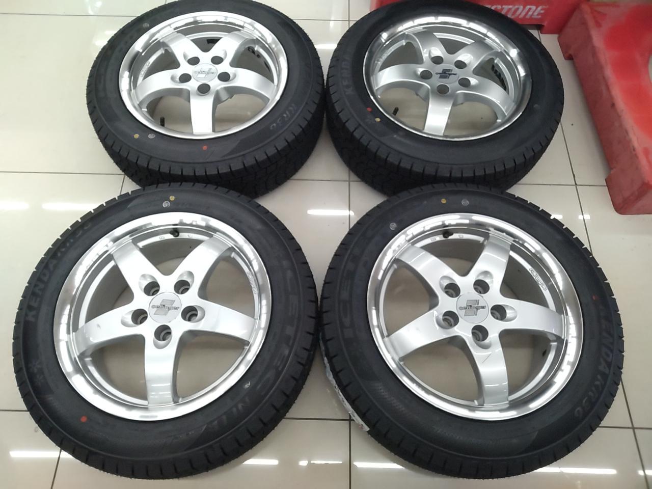 oettinger 5-spoke + KENDA KR36 with new tires set !!