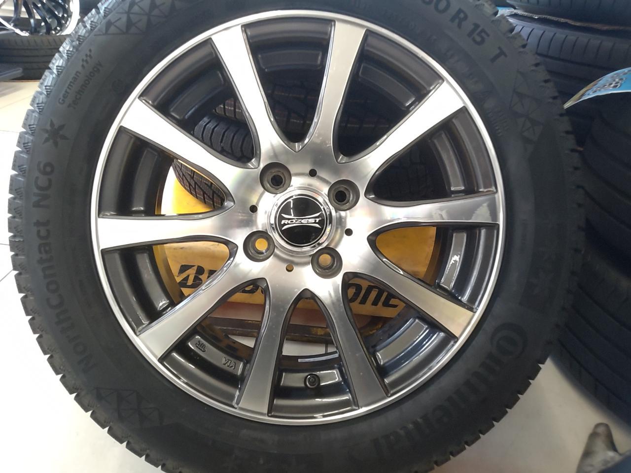 DUNLOP ROZEST STYLISH MODE SJ + Continental NorthContact NC6 Includes unused studded tires