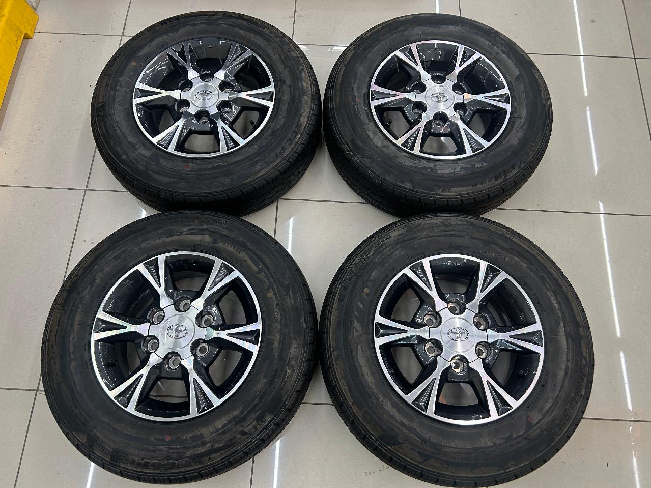 TOYOTA Hiace 200 genuine option wheel + BRIDGESTONE ECOPIA RD613