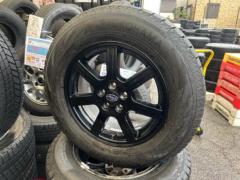 SUBARU純正オプション SAAホイール + YOKOHAMA iceGUARD iG70