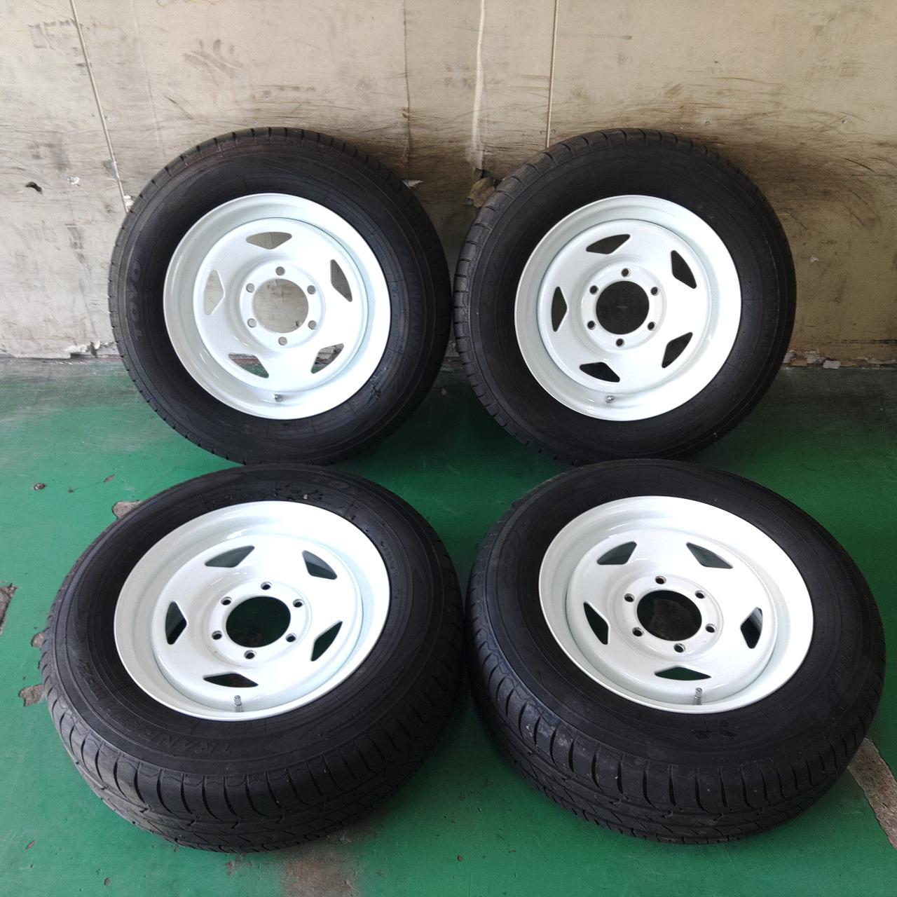 CLS TC01+TOYO TRANPATH mpz *These are not light truck tires. Installation services are not available at our store.