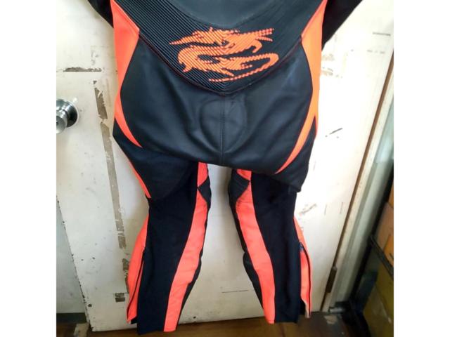 サイズ52 ARLEN NESS  レーシングスーツ