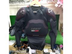 サイズ:S/M(160-172cm) LEATT-プロテクター3DF AIRFIT EVO ボディ