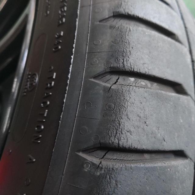 SUBARU WRX S4 VAG STi SPORT# 500台限定カラー + MICHELIN PilotSport 5