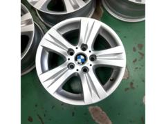 BMW 1シリーズ 純正ホイール