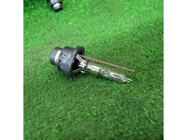 PoLarg 純正交換用HIDバルブ D-82H