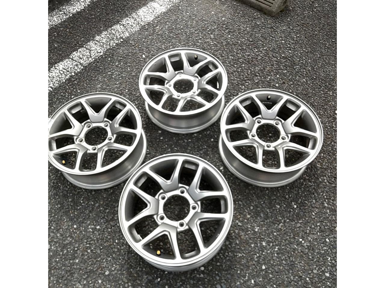 SUZUKI JB64W / Jimny Original wheel