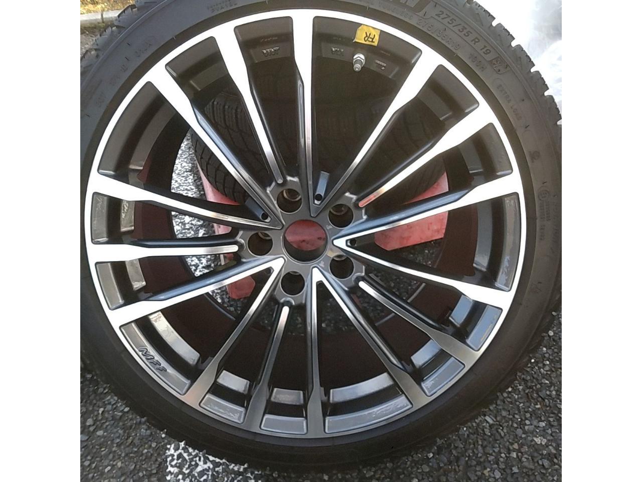 ABE SHOKAI MAK BAVIERA FF + MICHELIN X-ICE SNOW